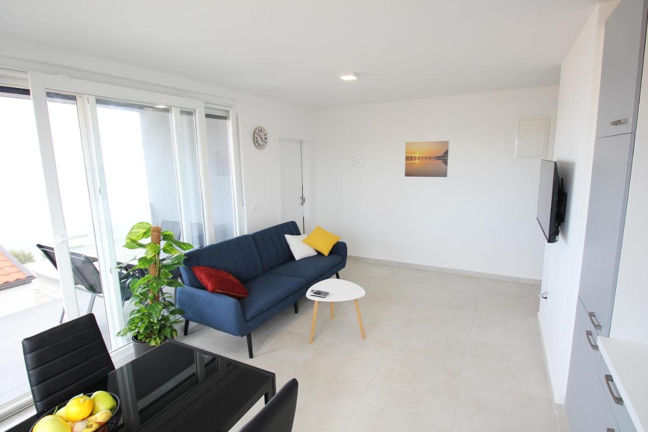 Appartement Sunshine Bay Nin