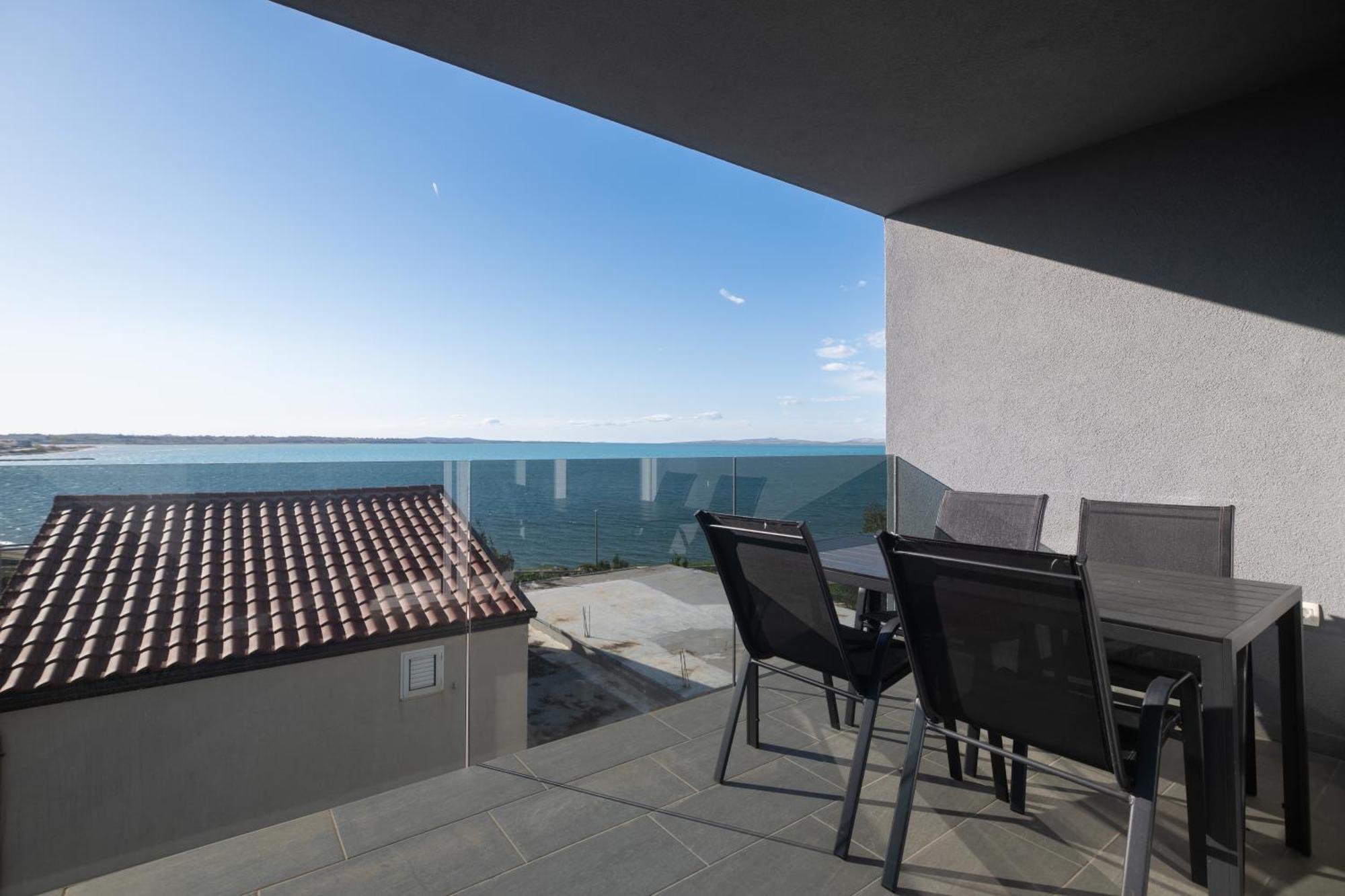 Sunshine Bay Appartement Nin